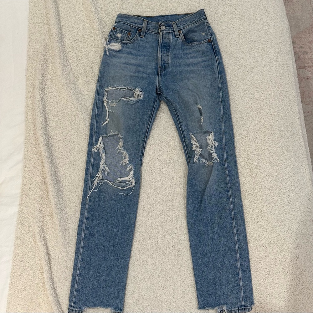 Levi's Blue Distressed Women Jeans